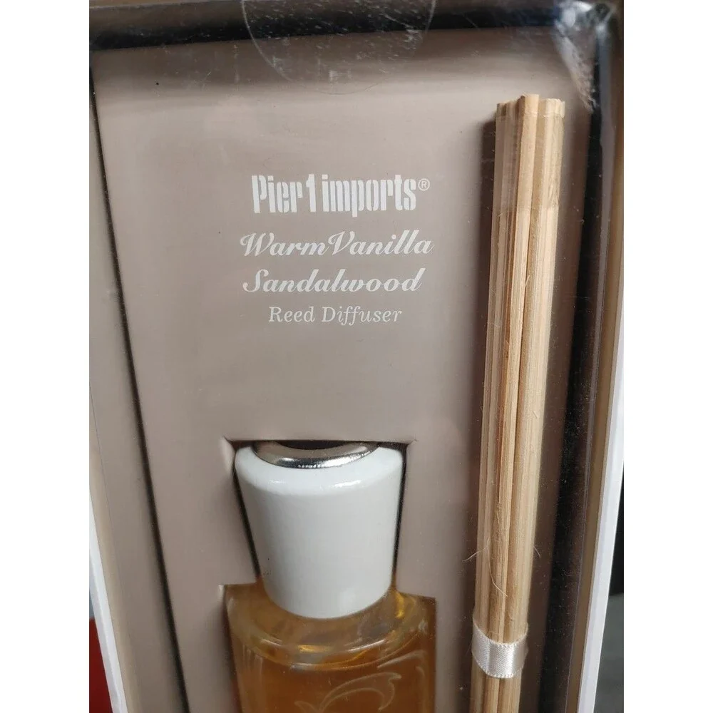 Pier 1 Imports Warm Vanilla Sandalwood Reed Diffuser